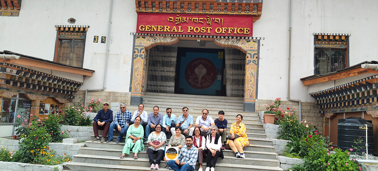 How Tour Managers at Travel Seasons Care for Senior Citizens on Group Tours