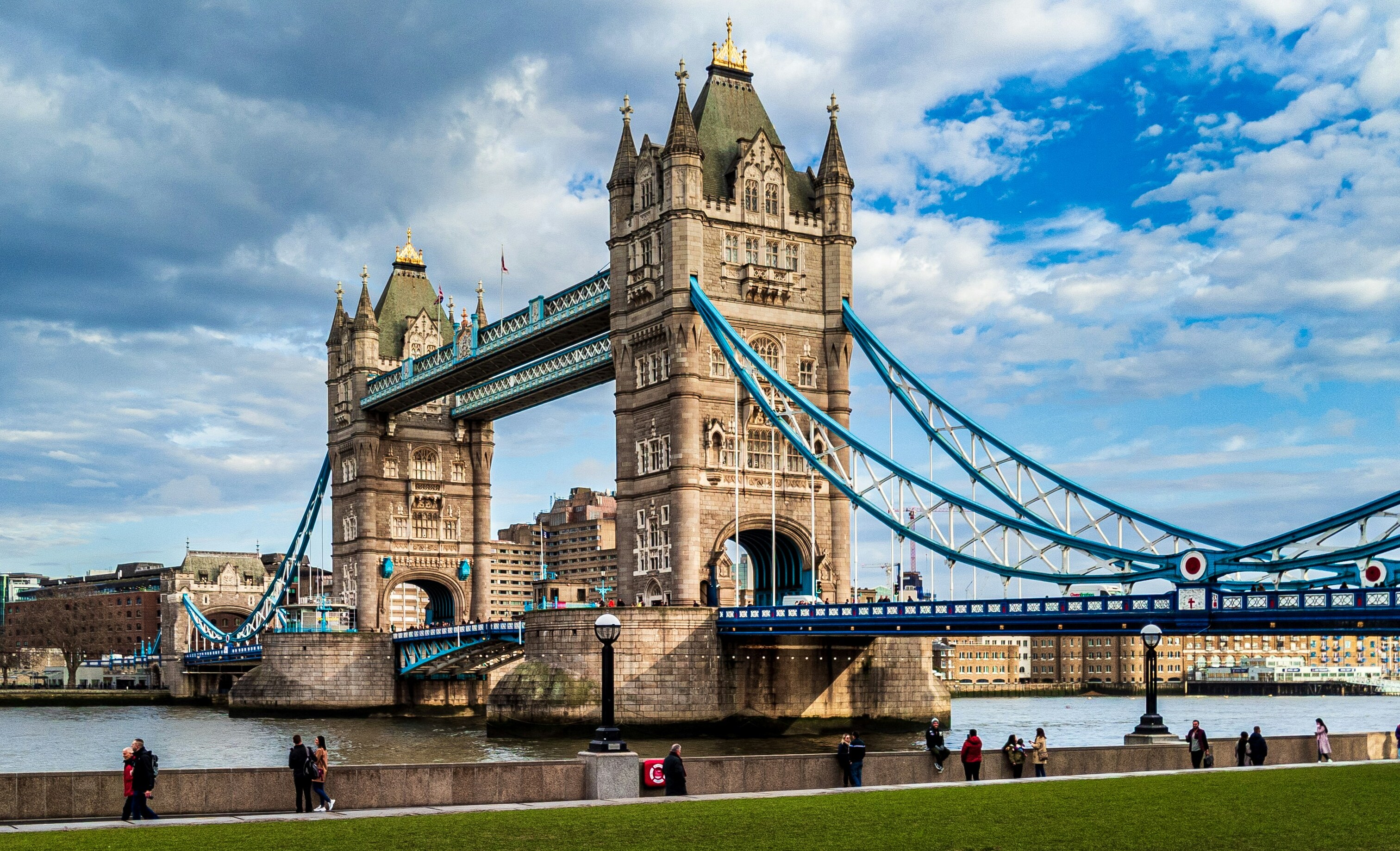 United Kingdom tour package, UK tour from Delhi, 10 days UK itinerary, London Scotland tour package, London city sightseeing tour, Windsor Castle tour package, London Eye and Thames cruise, Lord's Cricket Ground visit, Oxford university tour, Manchester holiday package, Lake District Windermere cruise, Scotland Highlands tour, Edinburgh Castle visit, Sc